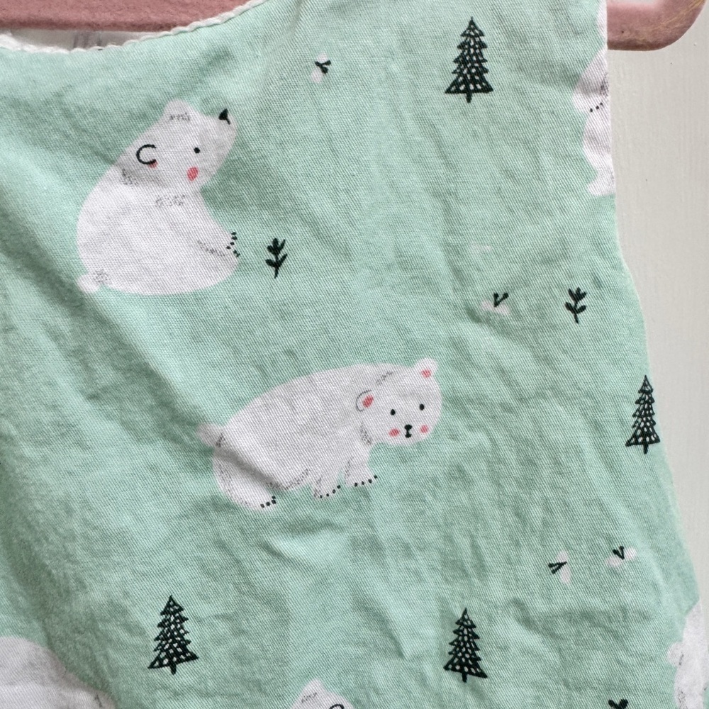 Girls Size 4 Mint Green Polar Bear Print Sleeveless Kids Flare Dress - Picture 2 of 6